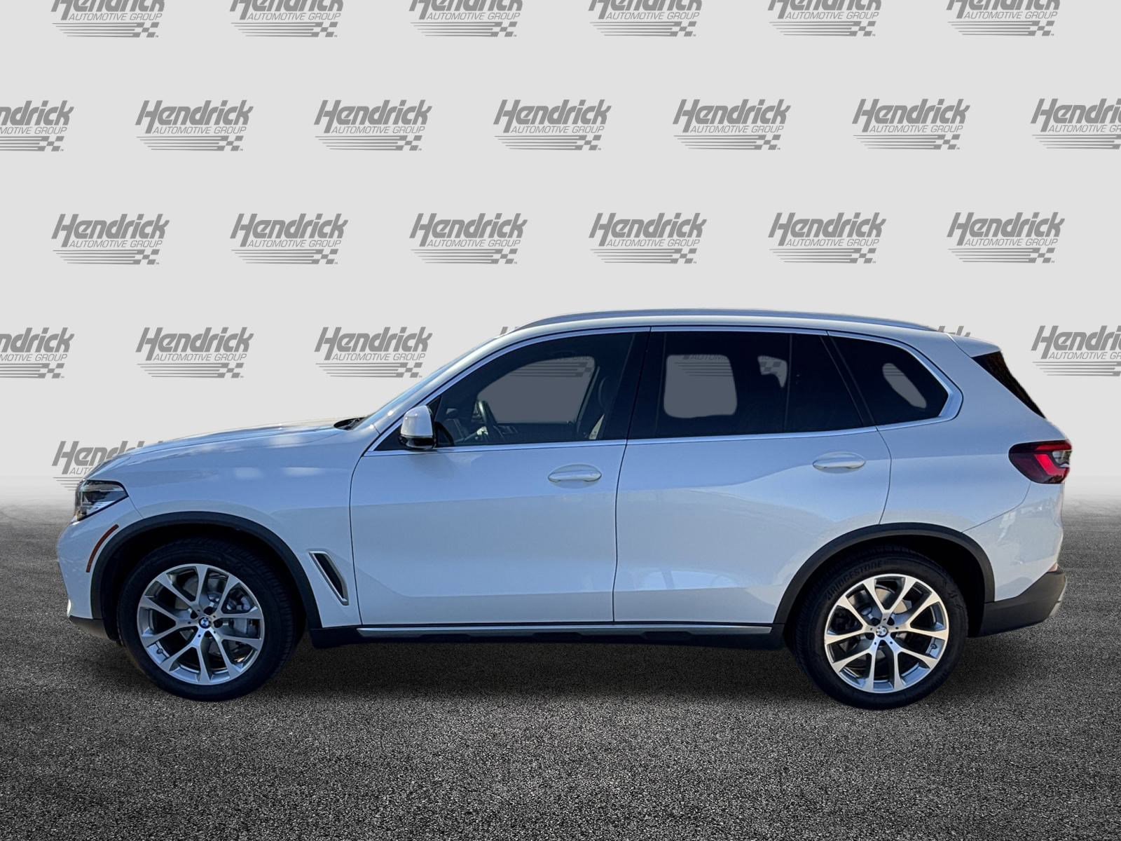 Used 2021 BMW X5 xDrive40i w/ Premium Package image 7