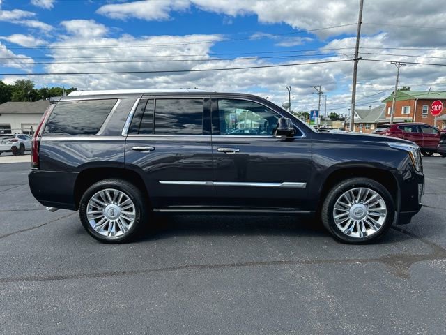 Used 2017 Cadillac Escalade Platinum AWD/4WD image 9