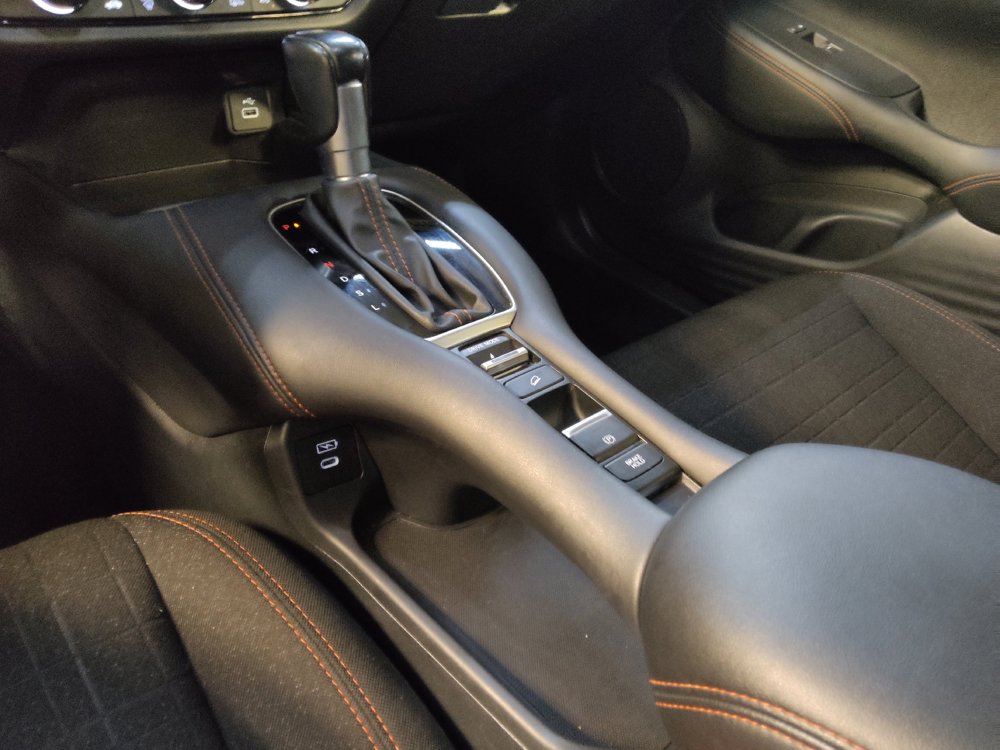 Used 2024 Honda HR-V Sport image 26