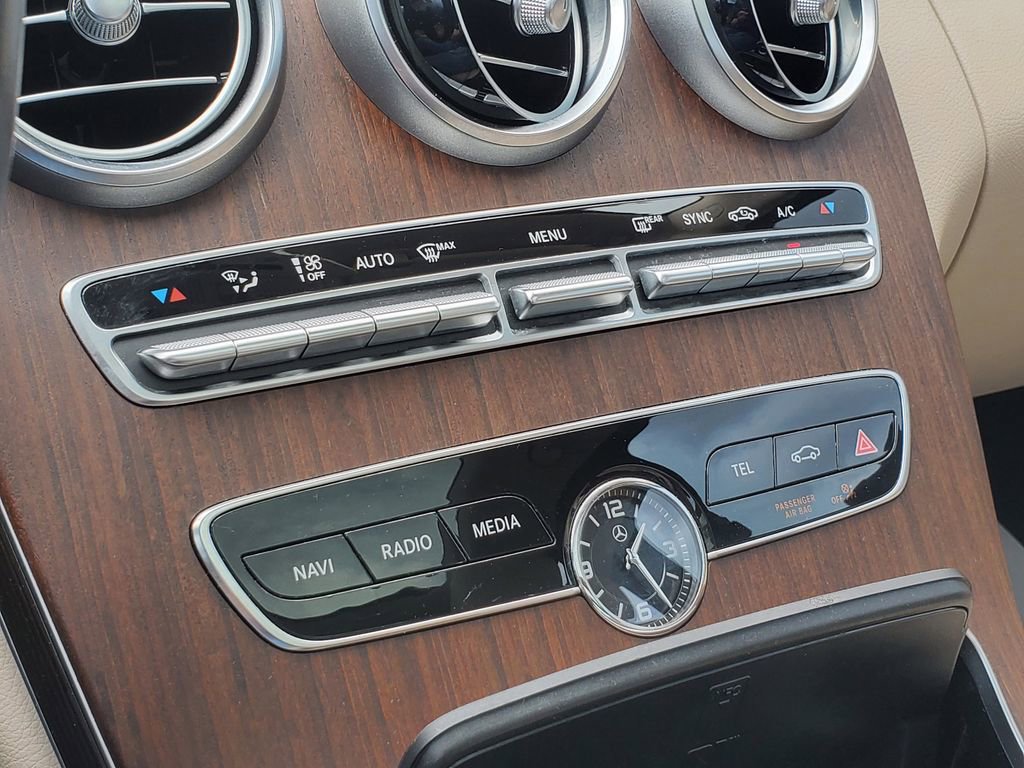 Used 2019 Mercedes-Benz C 300 4MATIC Sedan image 32