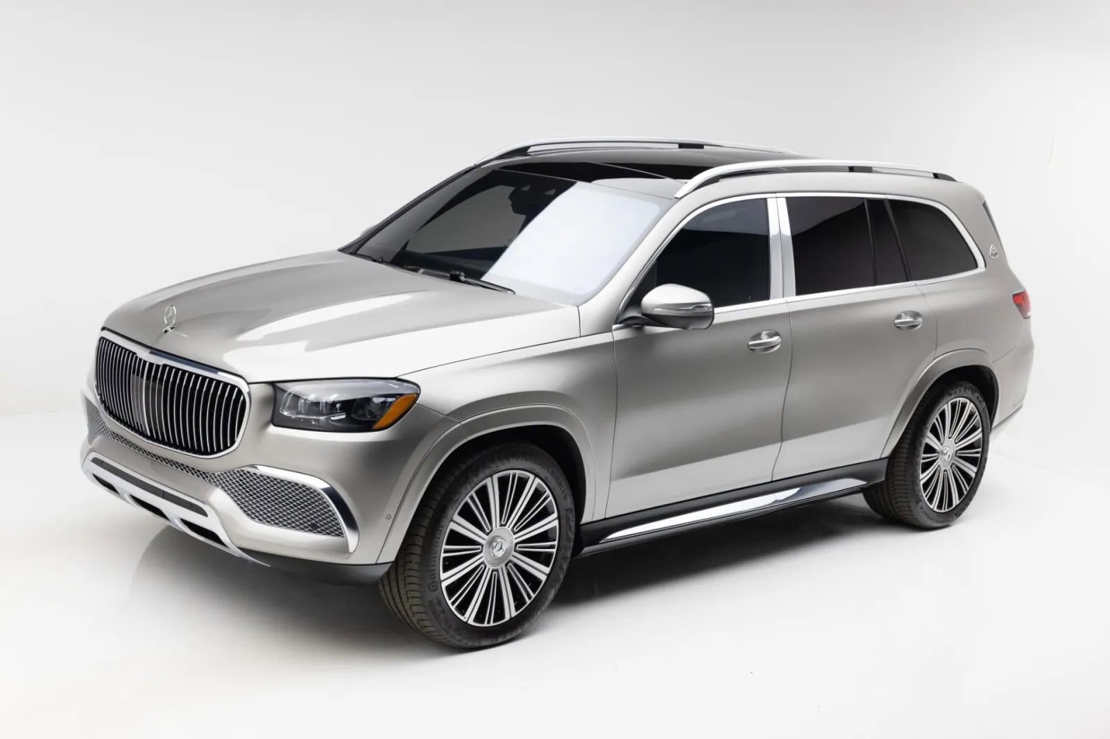 Used 2022 Mercedes-Benz Maybach GLS 600 4MATIC image 1