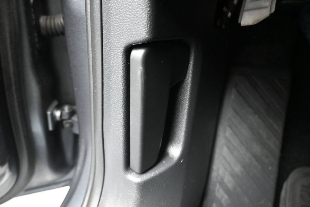Used 2020 Volkswagen Jetta SEL Premium FWD image 28