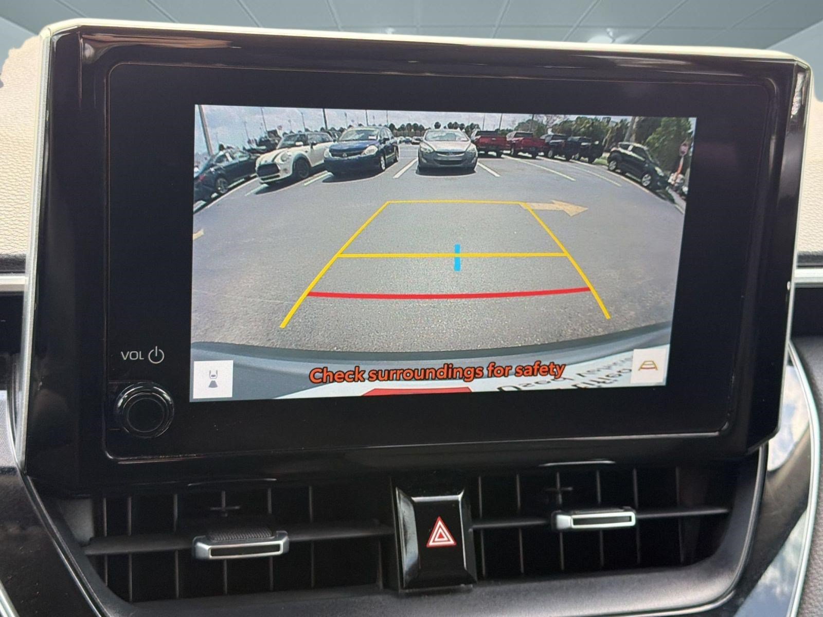 Used 2023 Toyota Corolla Cross XLE FWD image 19