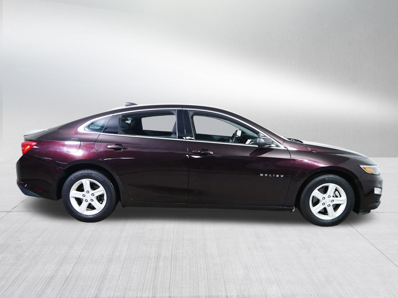 Used 2020 Chevrolet Malibu LS w/ Driver Confidence Package II image 8