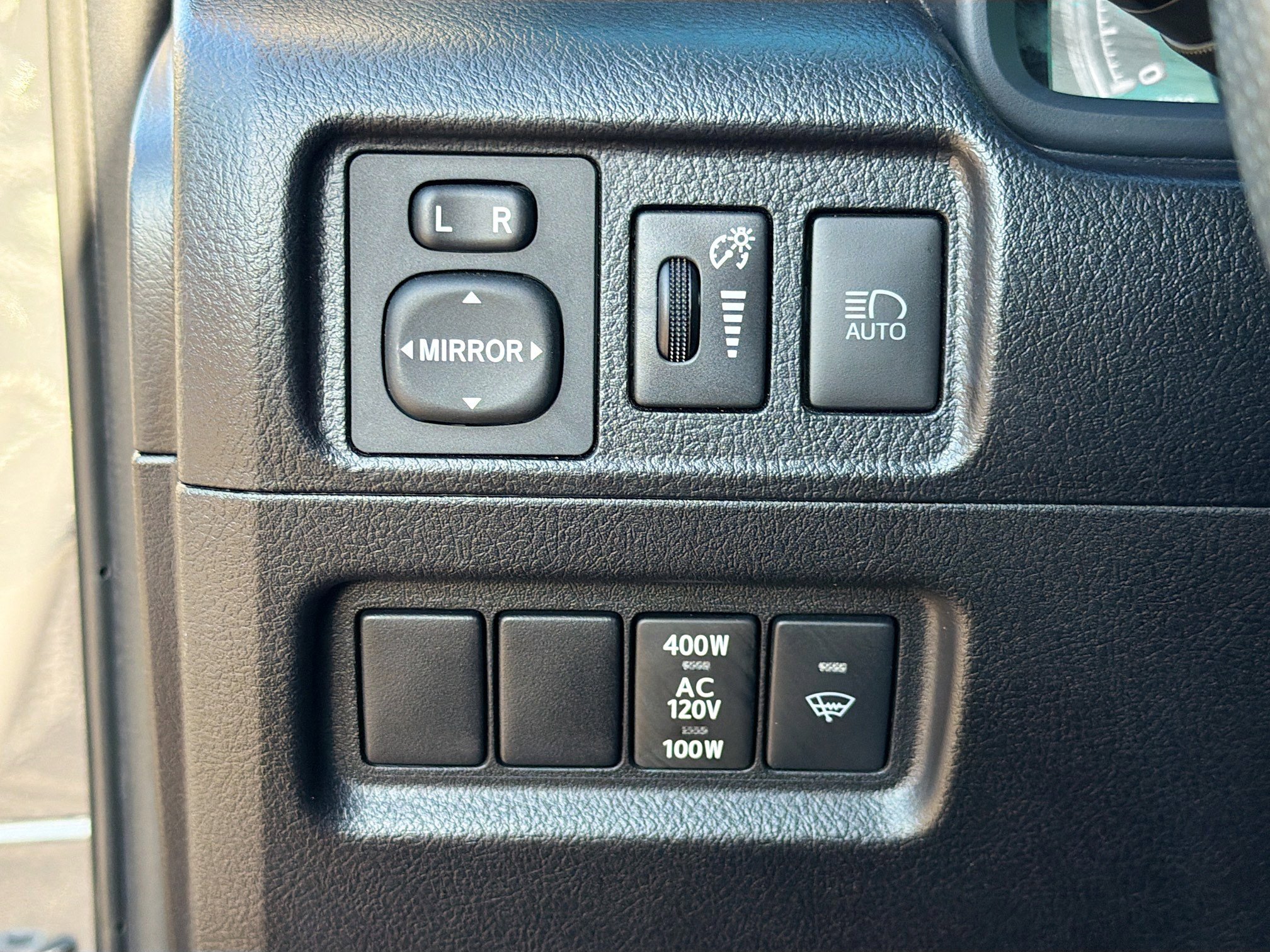 Used 2024 Toyota 4Runner TRD Off-Road Premium w/ Moonroof Package AWD/4WD image 33