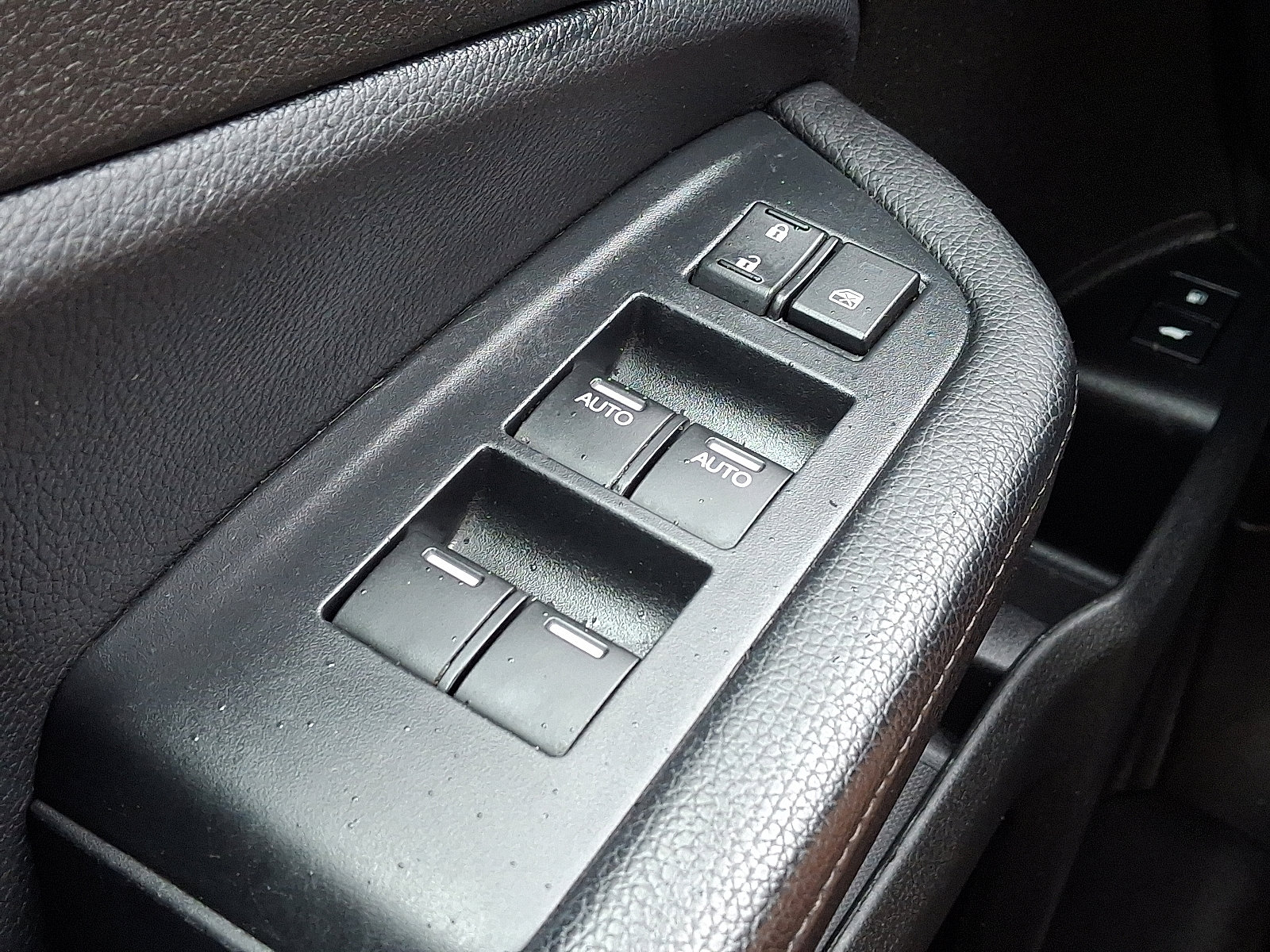 Used 2020 Honda Passport EX-L image 25