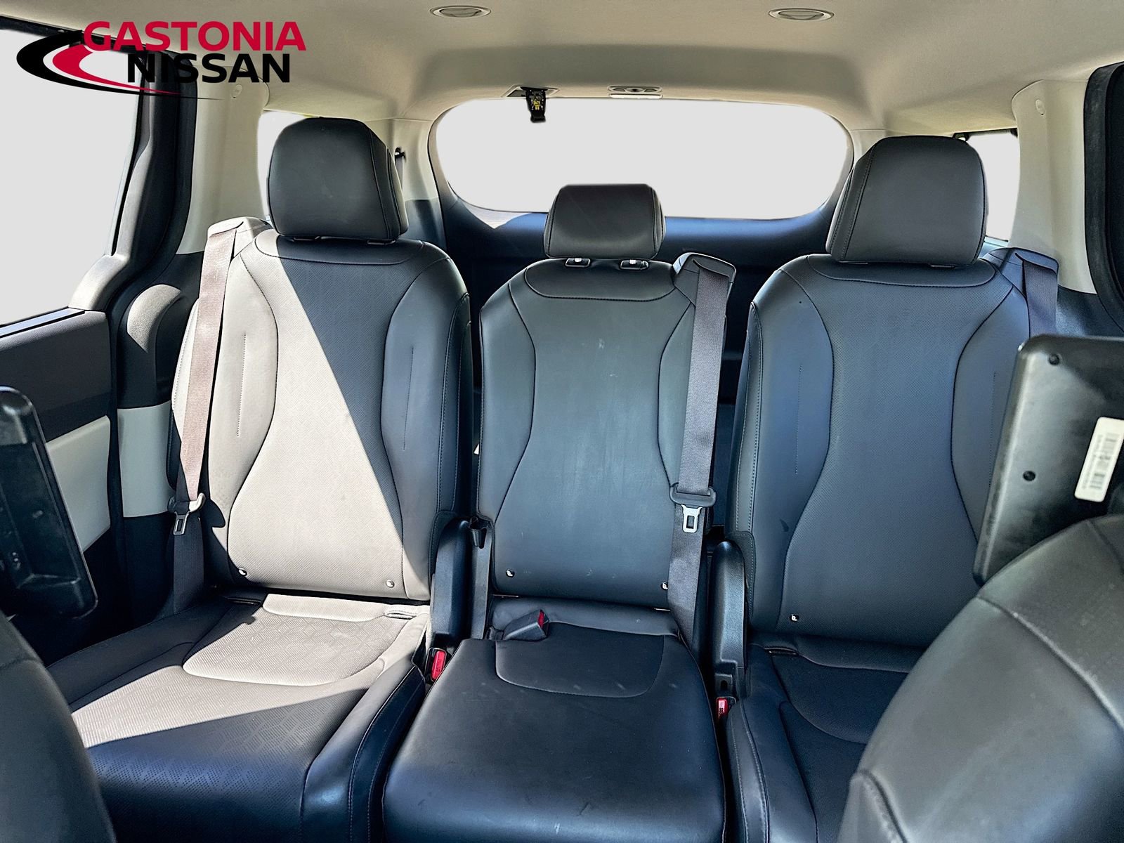 Used 2022 Kia Carnival SX FWD image 32