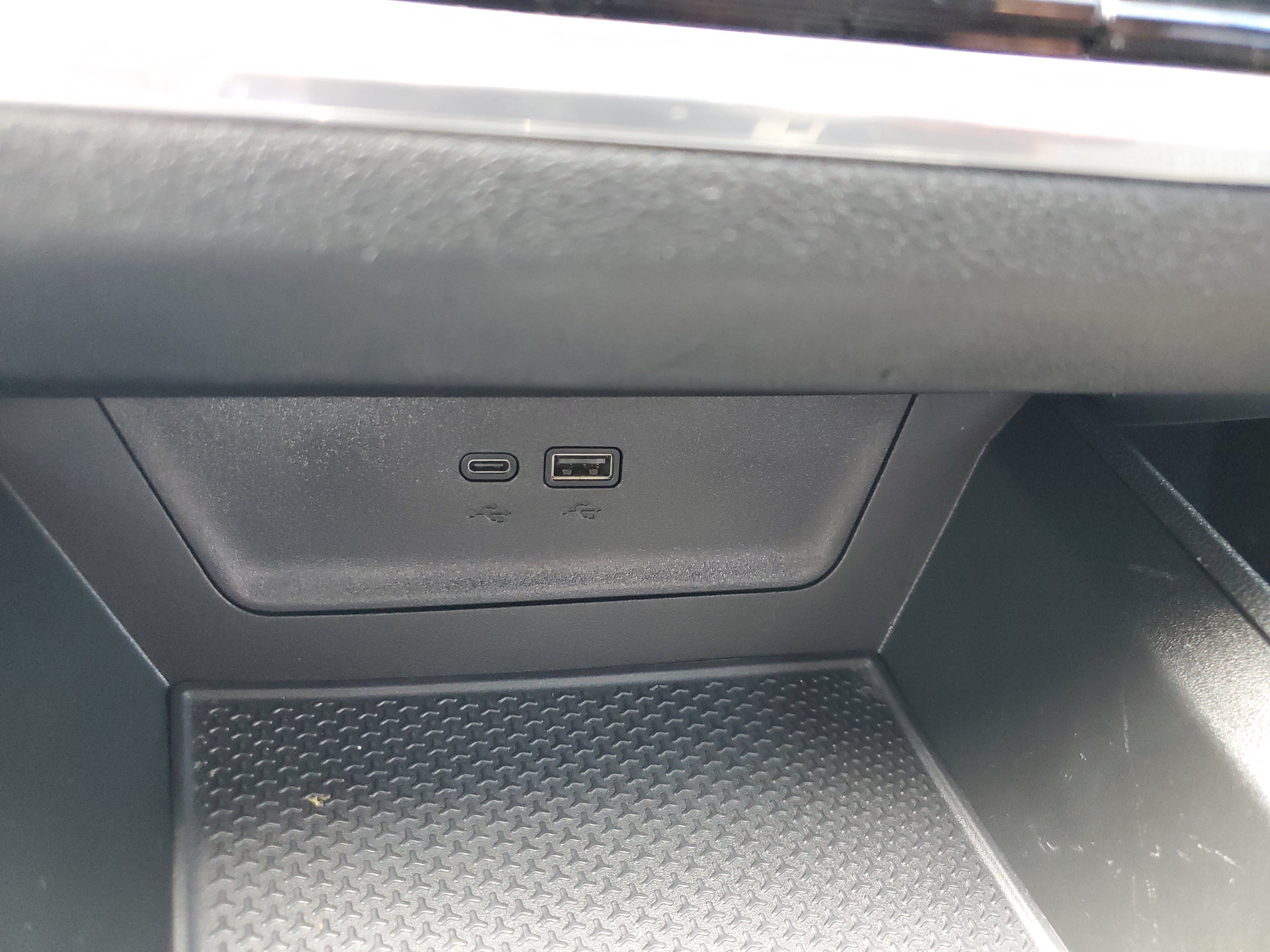 Used 2026 Chevrolet Equinox LT FWD image 21