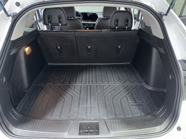 Used 2024 Chevrolet Trax LT w/ Driver Confidence Package image 26