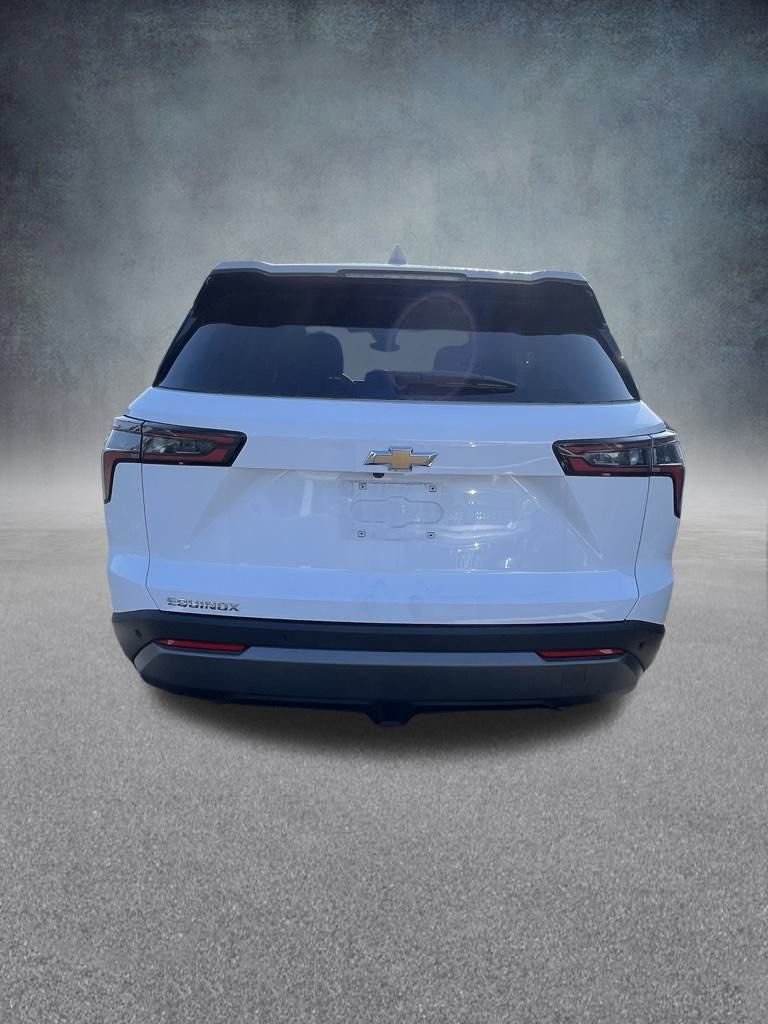 Used 2025 Chevrolet Equinox LT image 4