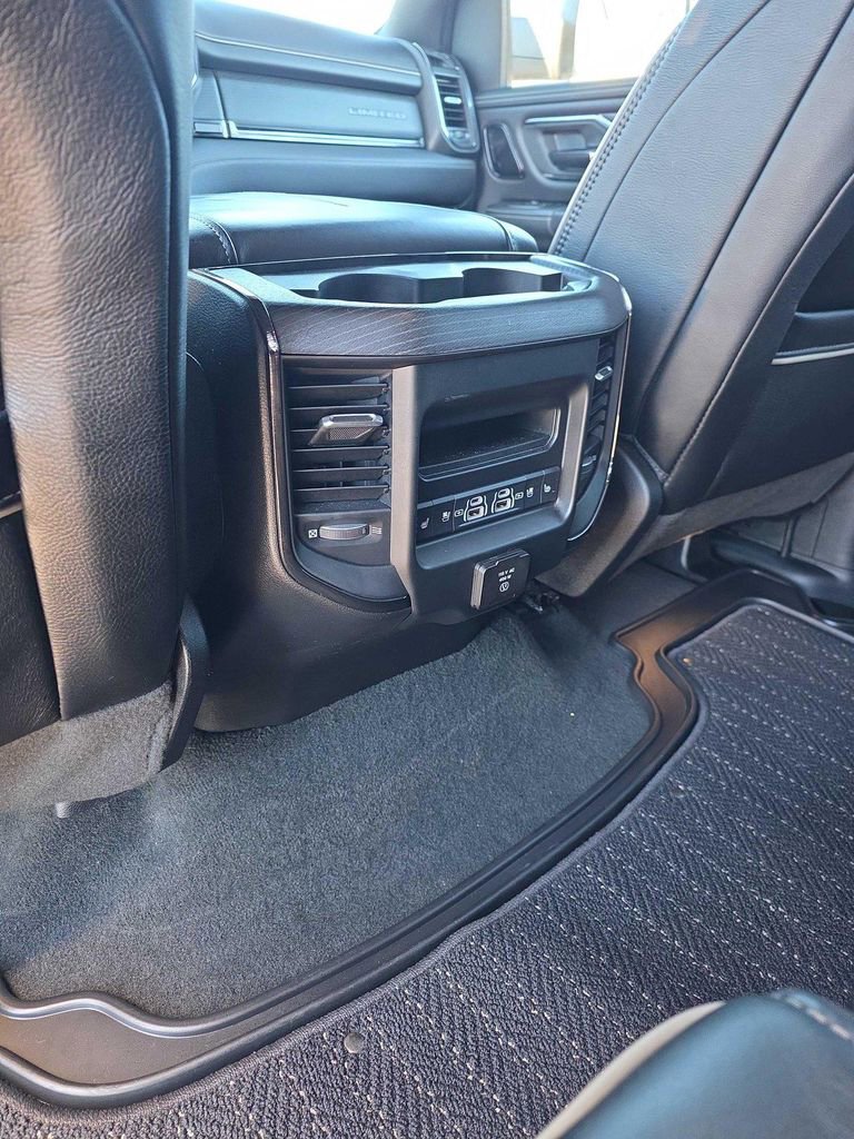 Used 2022 RAM 1500 Limited image 8