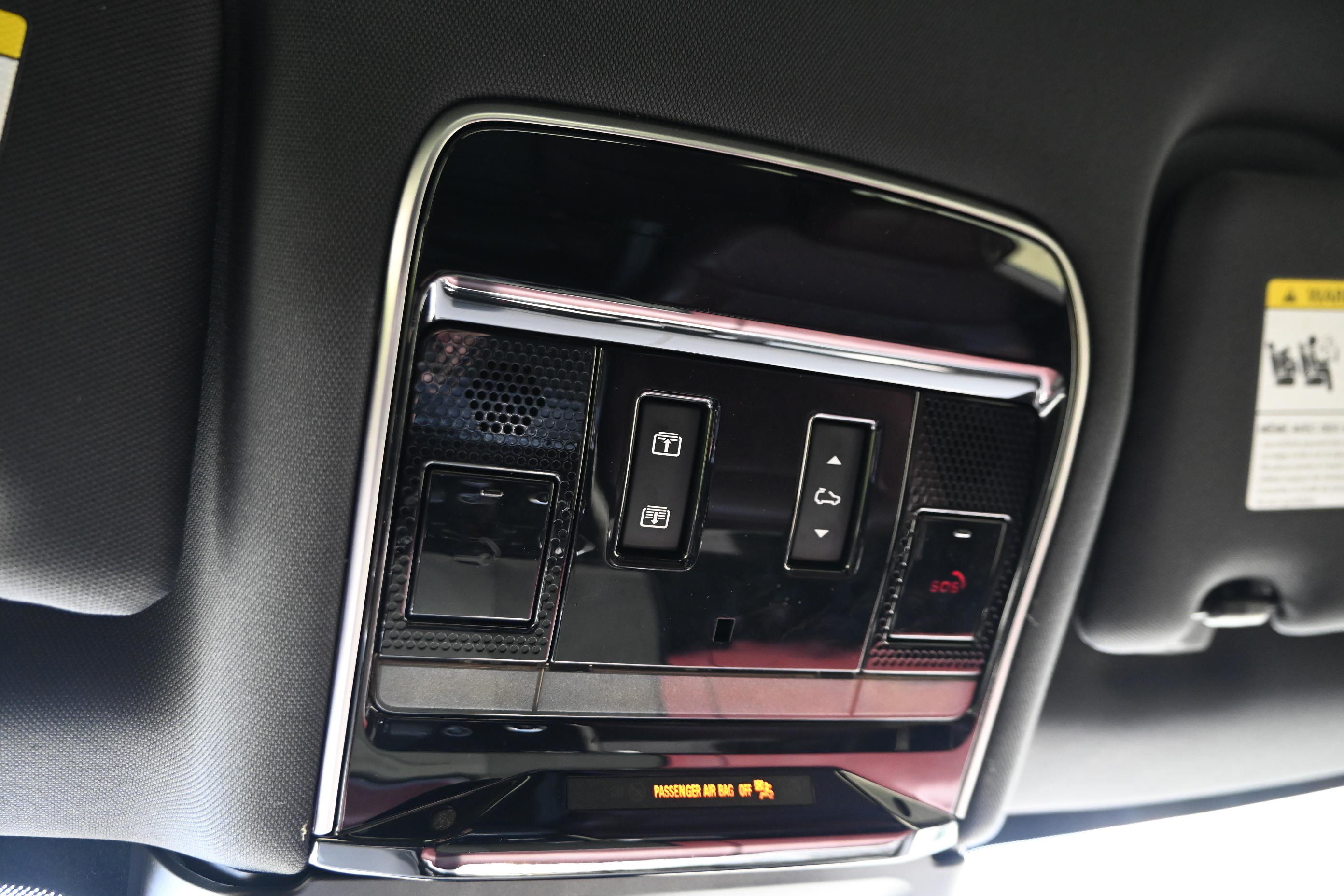 Used 2023 Land Rover Range Rover Sport SE Dynamic AWD/4WD image 34