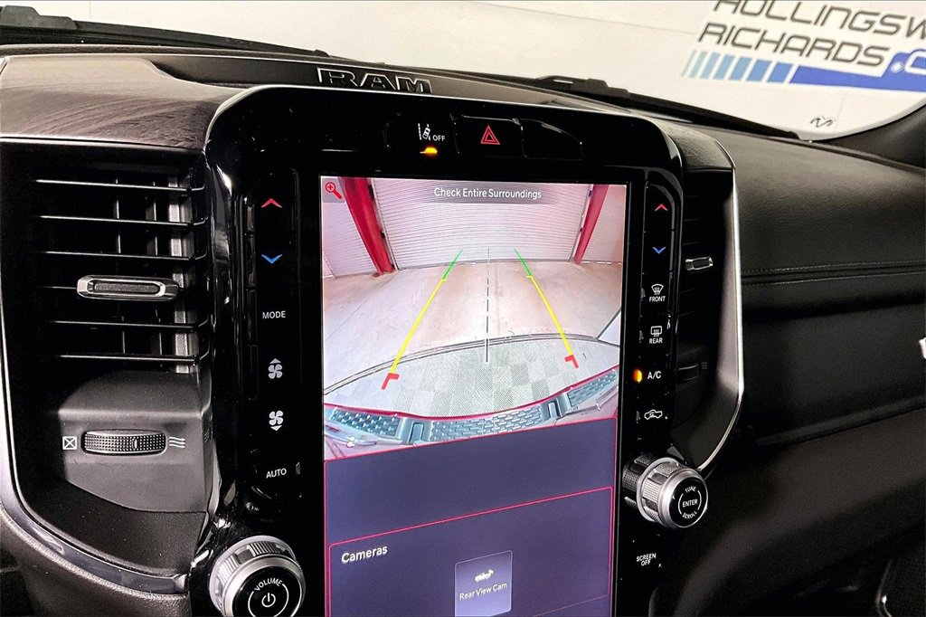 Used 2025 RAM 1500 Laramie w/ Laramie Southwest Edition image 17