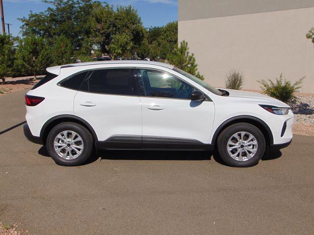 Certified 2025 Ford Escape Active w/ Cold Weather Package image 3