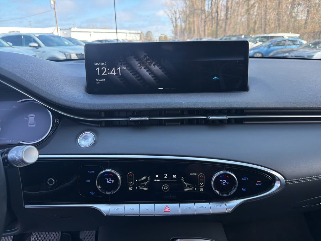Used 2025 Genesis GV70 2.5T AWD/4WD image 18