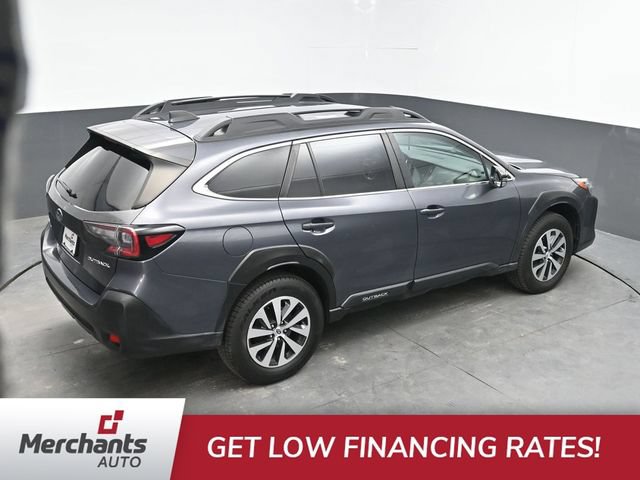 Used 2023 Subaru Outback Premium AWD/4WD image 38
