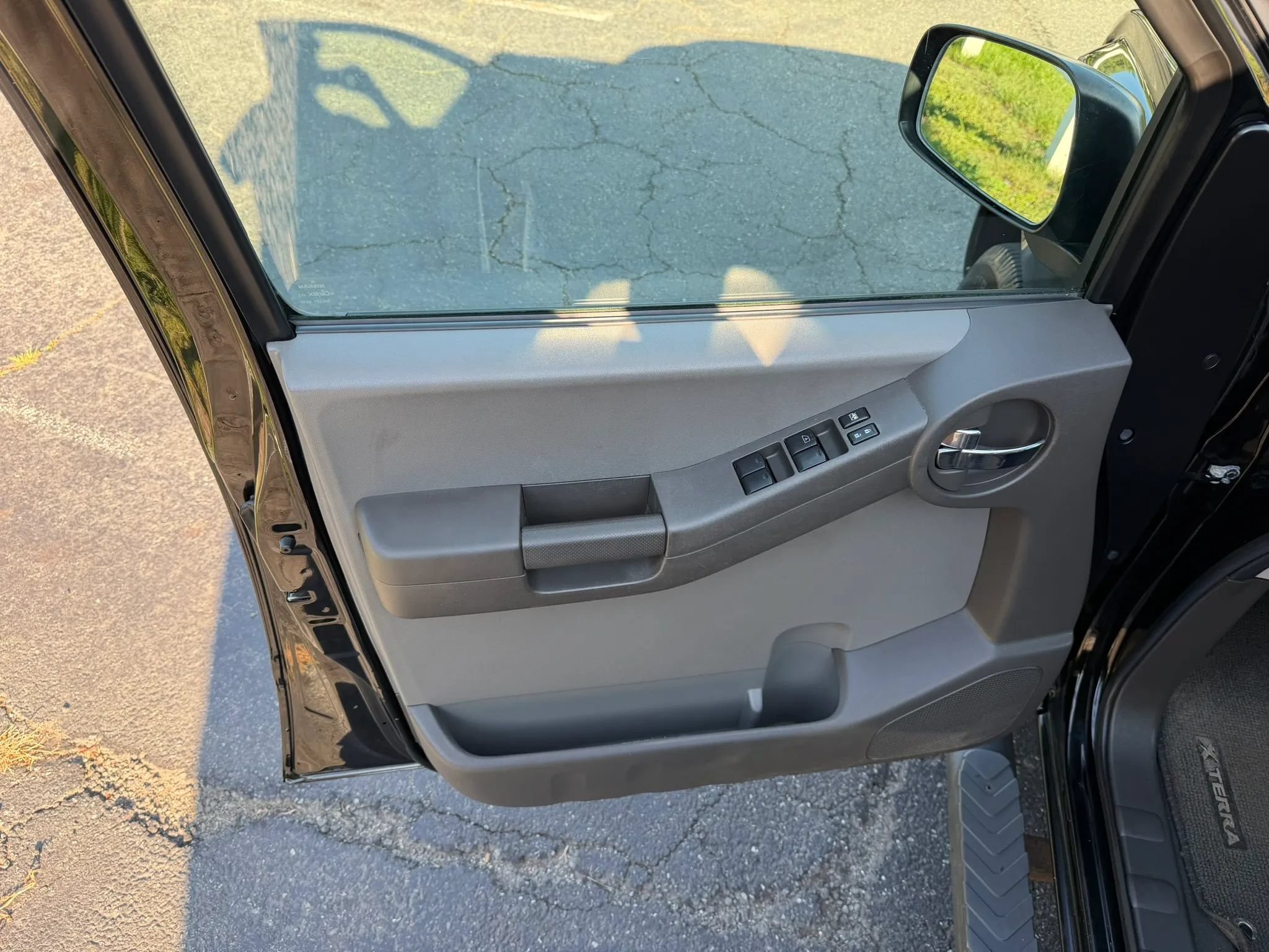 Used 2008 Nissan Xterra S AWD/4WD image 29