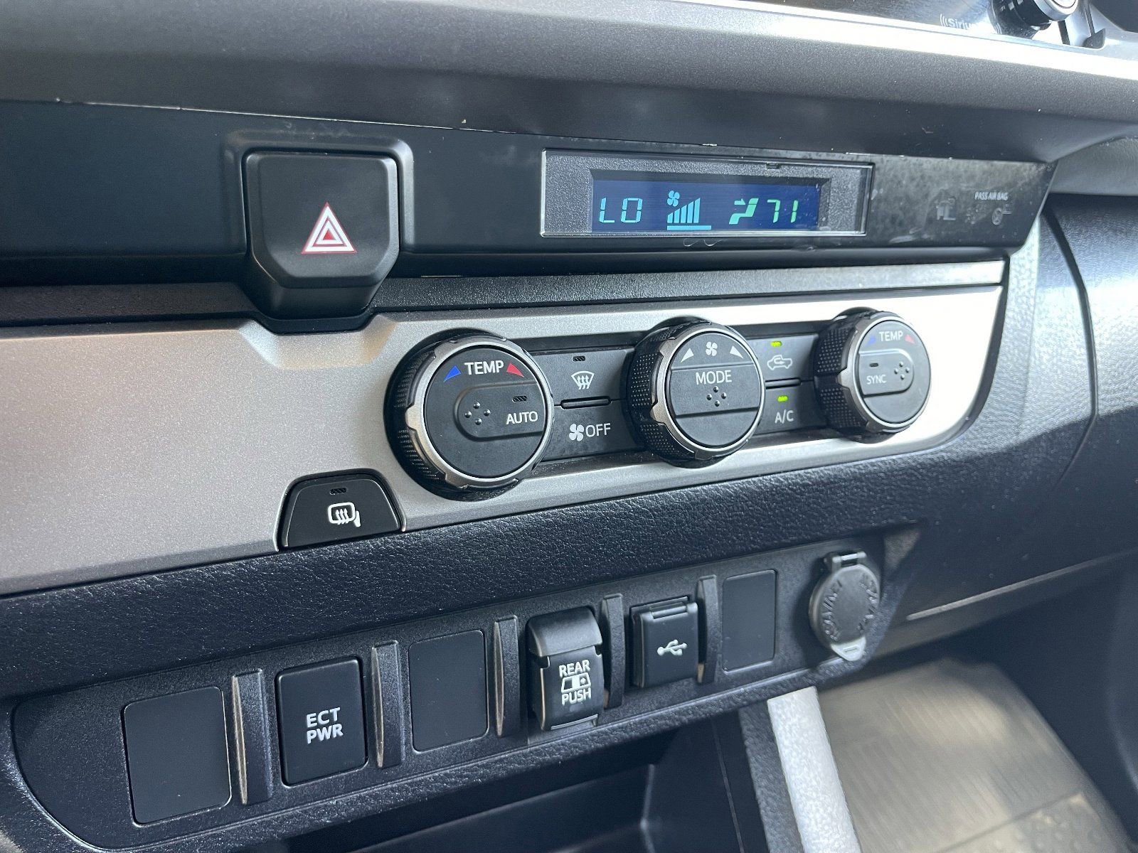 Used 2021 Toyota Tacoma SR5 RWD image 28