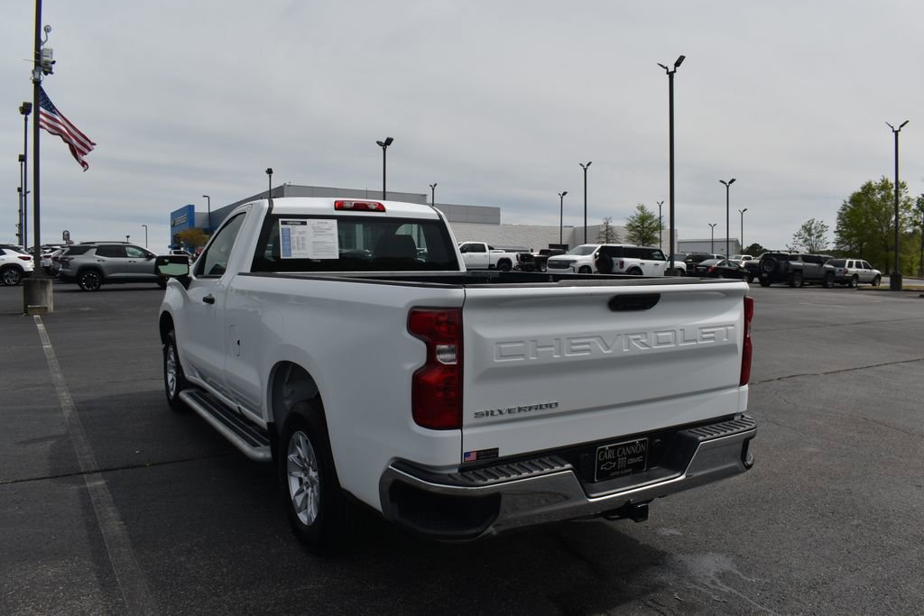 Used 2025 Chevrolet Silverado 1500 W/T image 5