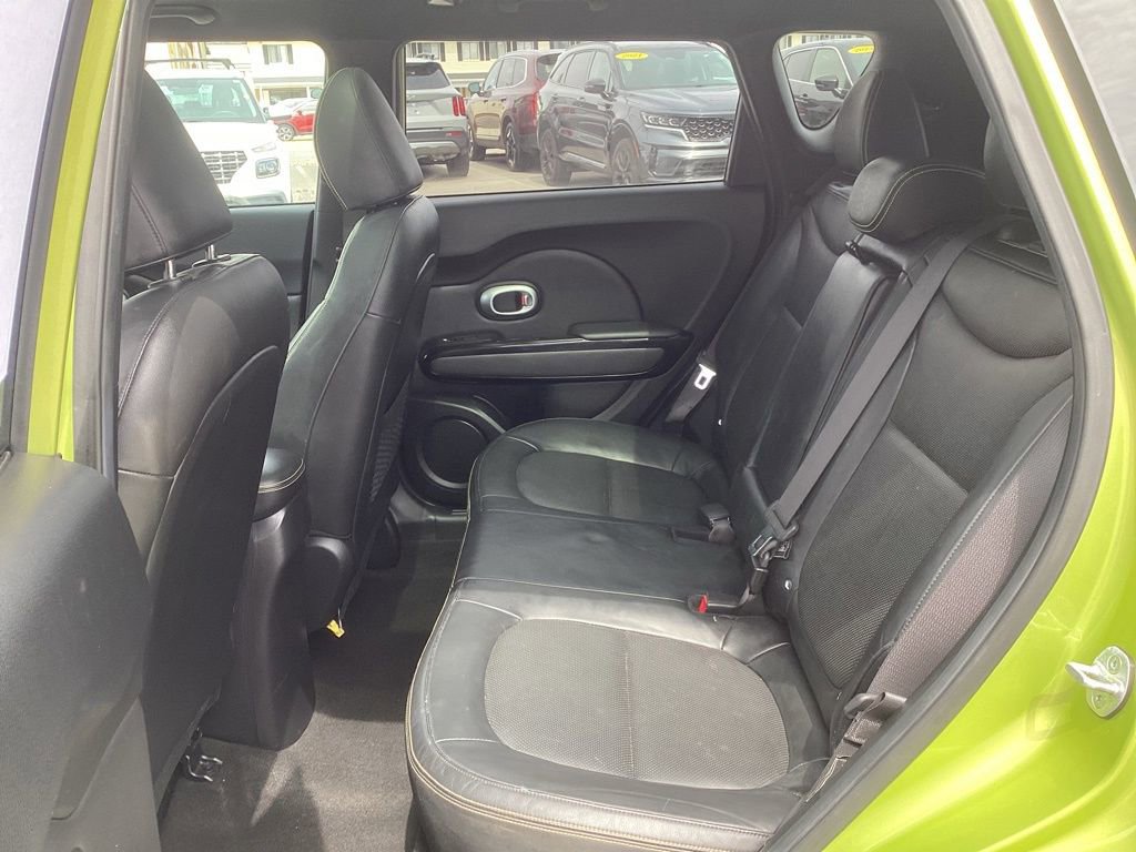 Used 2015 Kia Soul + w/ Primo Package FWD image 15