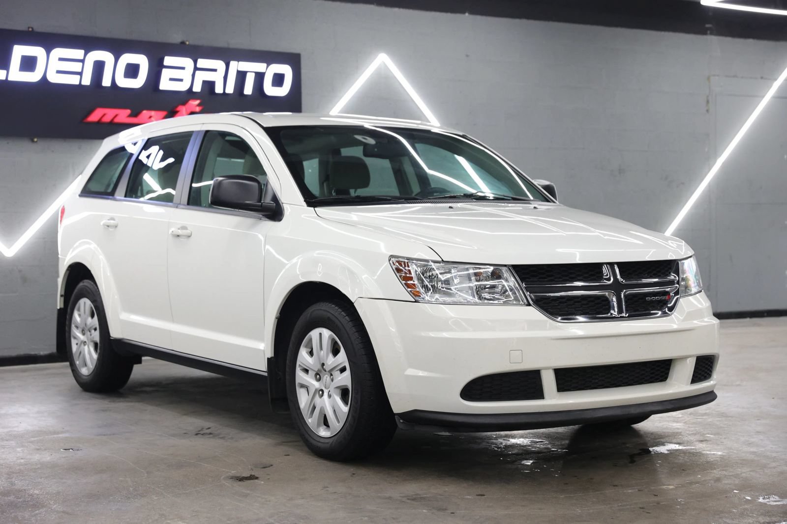 Used 2015 Dodge Journey American Value Package w/ Flexible Seating Group FWD image 8