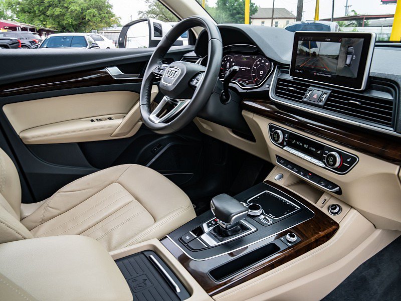 Used 2019 Audi Q5 Prestige w/ Prestige Package AWD/4WD image 20