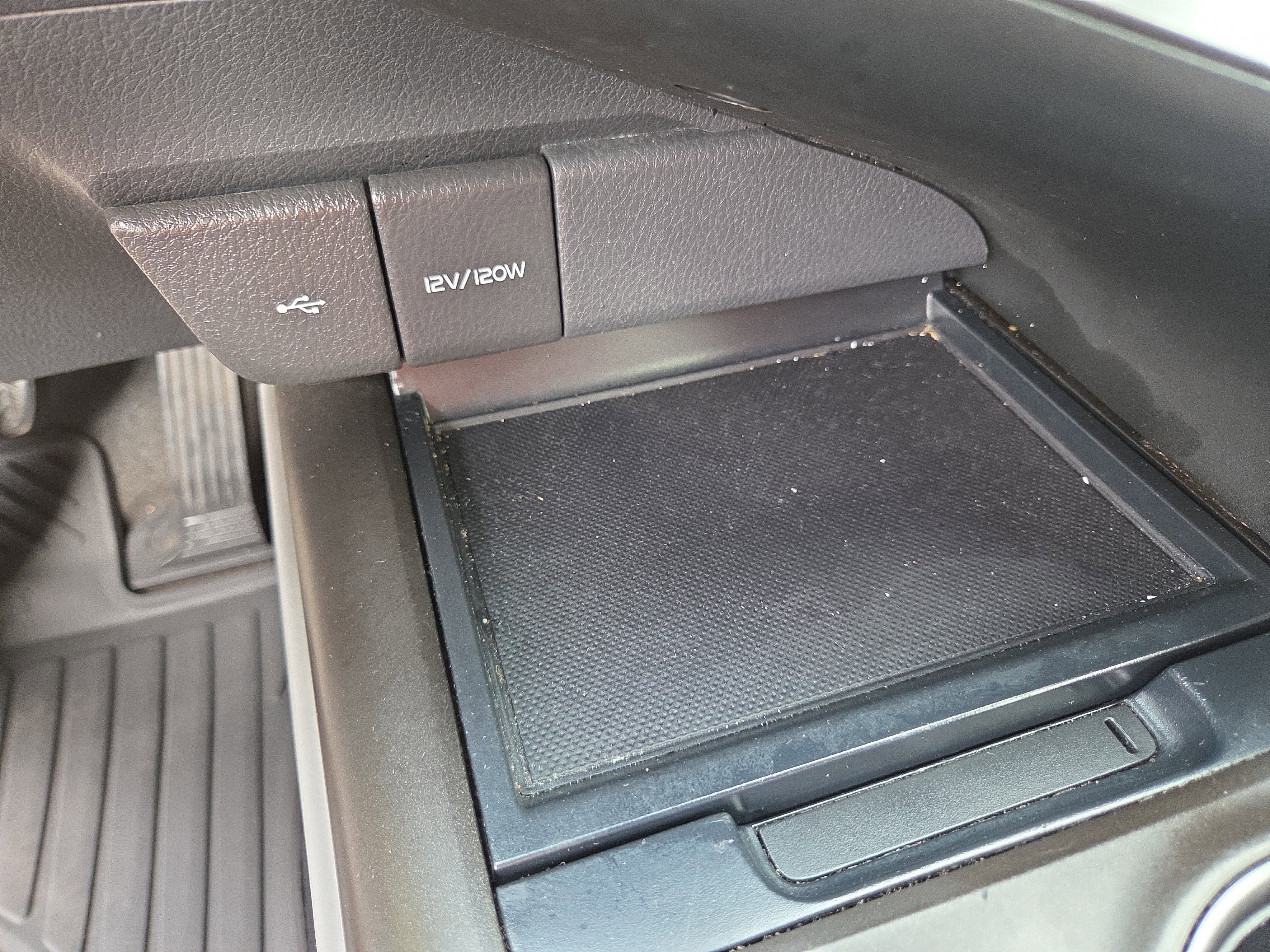 Certified 2021 Toyota Camry SE image 27