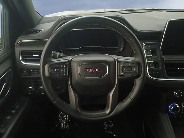 Used 2023 GMC Yukon XL AT4 AWD/4WD image 12