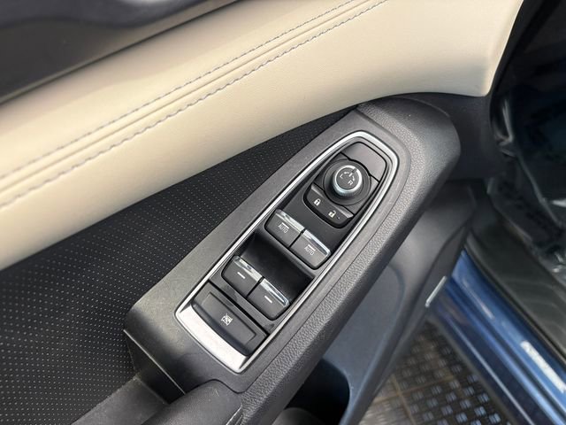 Used 2021 Subaru Ascent Limited w/ Technology Package AWD/4WD image 7
