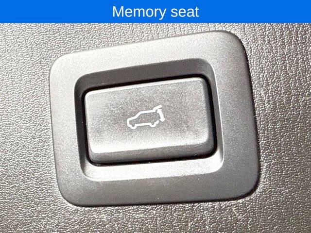 Used 2023 MAZDA CX-5 Signature image 17