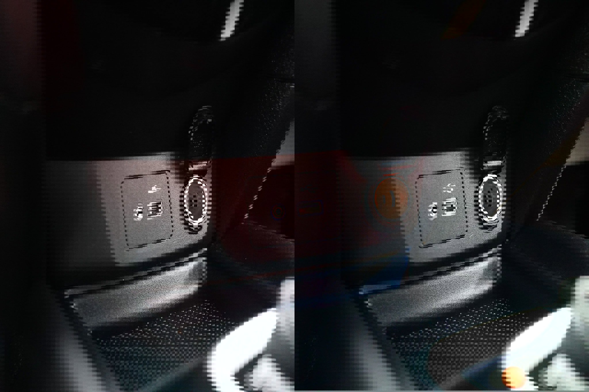 Used 2019 Nissan Rogue SV image 46