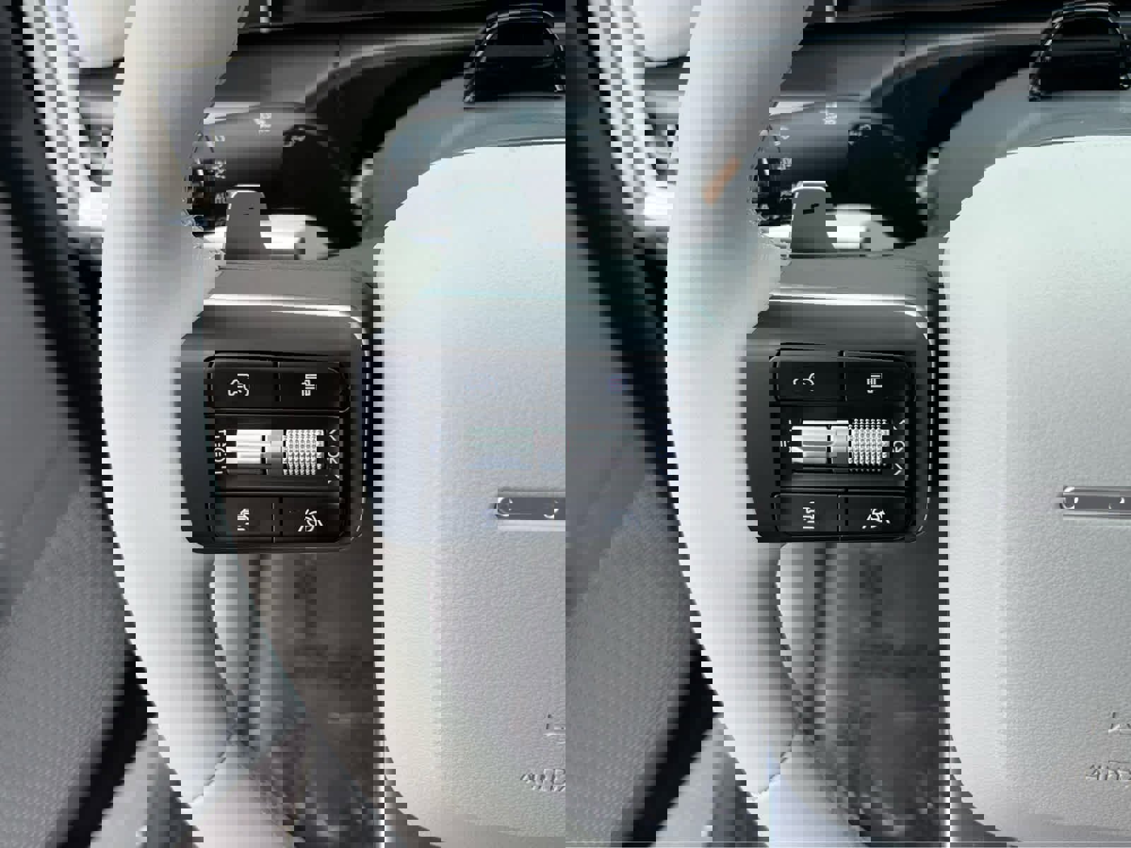 New 2026 Hyundai Santa Fe SEL image 32