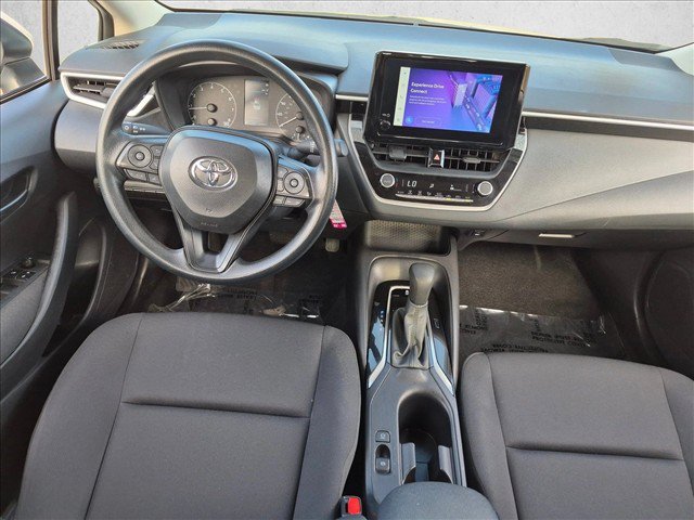 Used 2025 Toyota Corolla LE FWD image 22