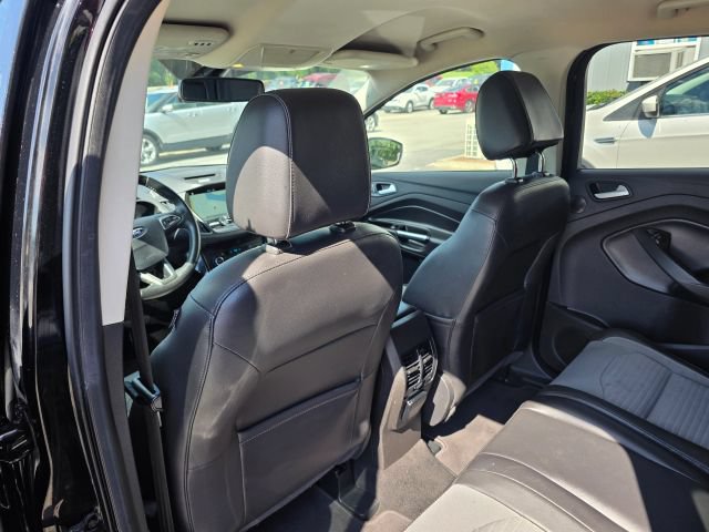 Used 2017 Ford Escape Titanium FWD image 19