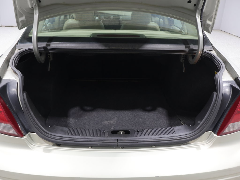 Used 2006 Ford Taurus SEL FWD image 14