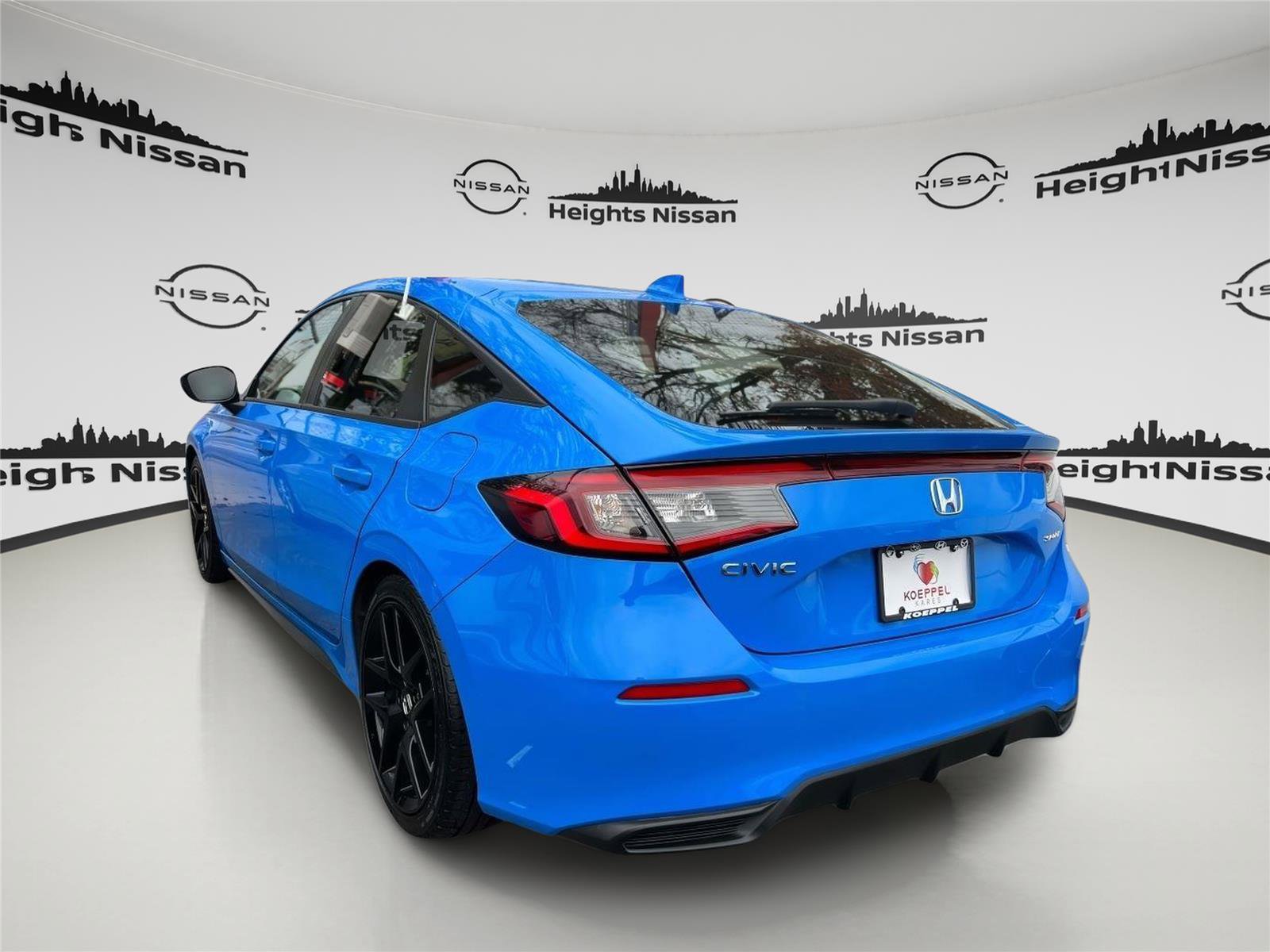 Used 2022 Honda Civic Sport image 2