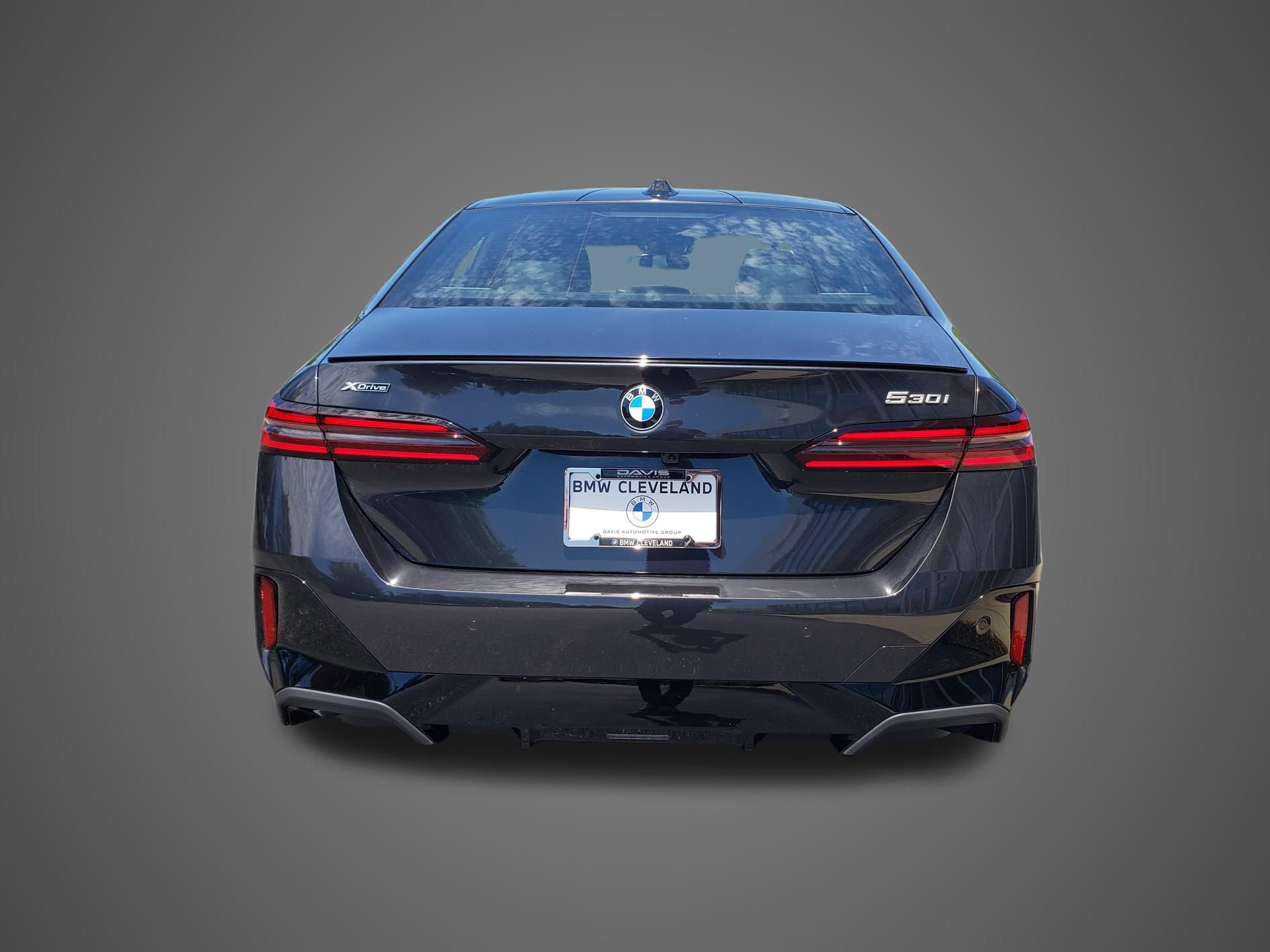 New 2027 BMW 530i xDrive w/ M Sport Package AWD/4WD image 6