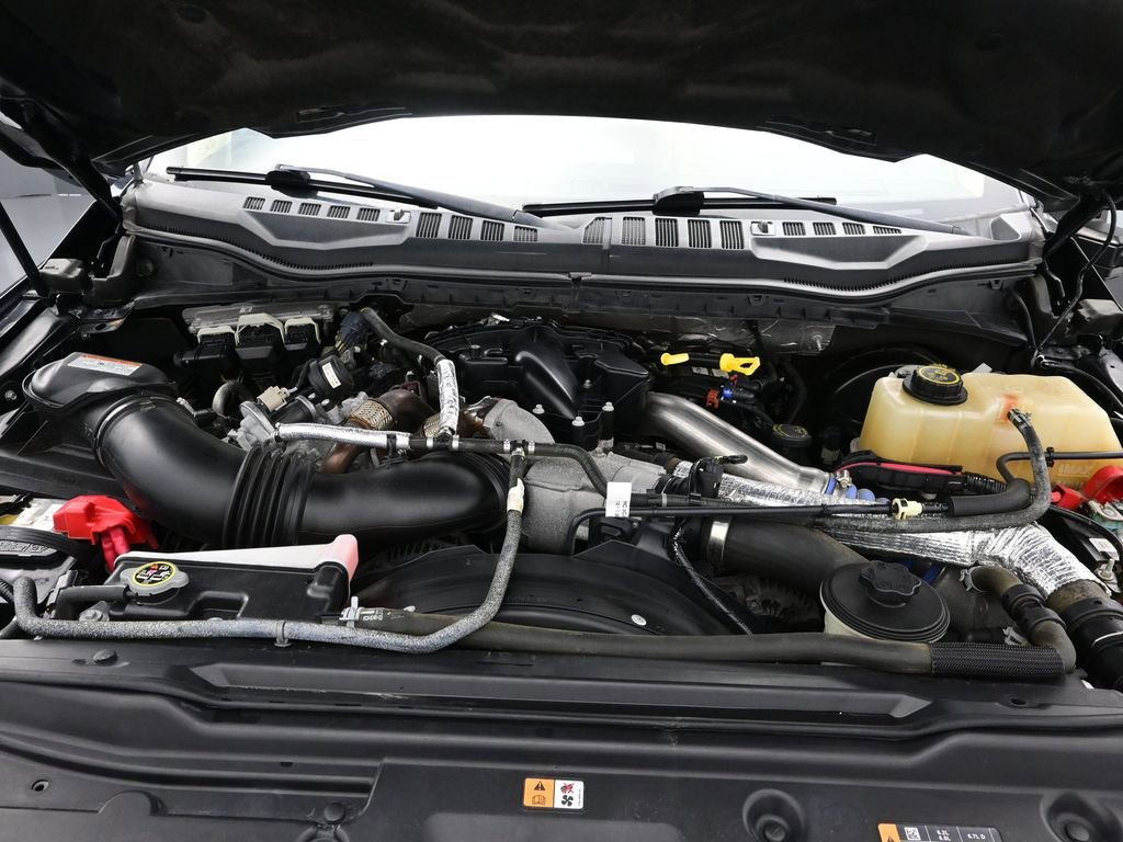 Used 2018 Ford F250 Lariat w/ Lariat Ultimate Package image 11