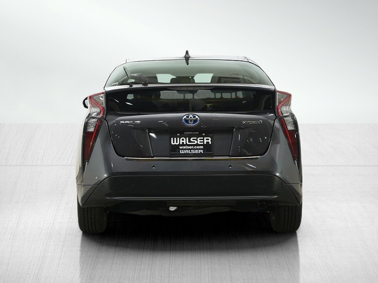 Used 2018 Toyota Prius Four w/ Advanced Technology Package FWD image 4