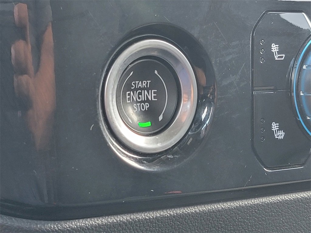 Used 2024 GMC Sierra 1500 SLE image 29