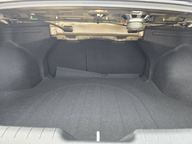 Certified 2026 Hyundai Elantra Limited FWD image 28