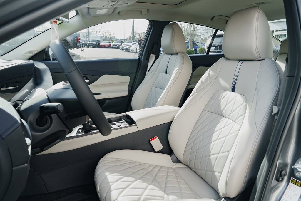 New 2026 Nissan Sentra SL w/ Floor Mat Package FWD image 20
