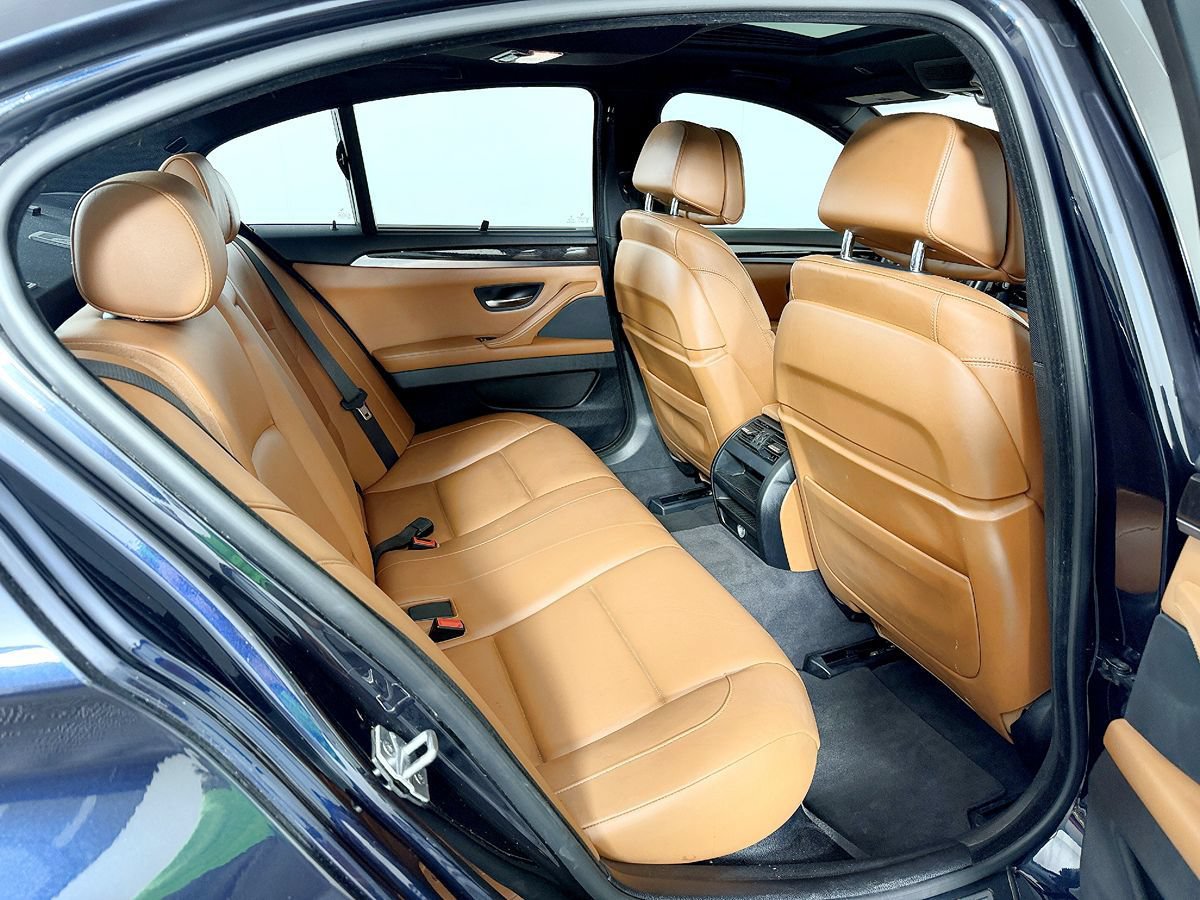 Used 2014 BMW 535d Sedan RWD image 43