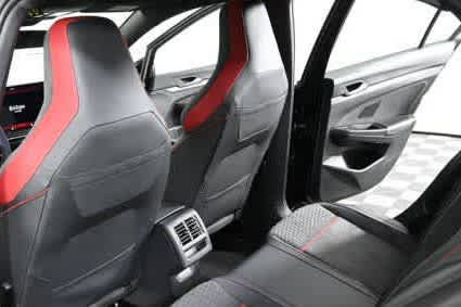 New 2026 Volkswagen GTI SE image 22