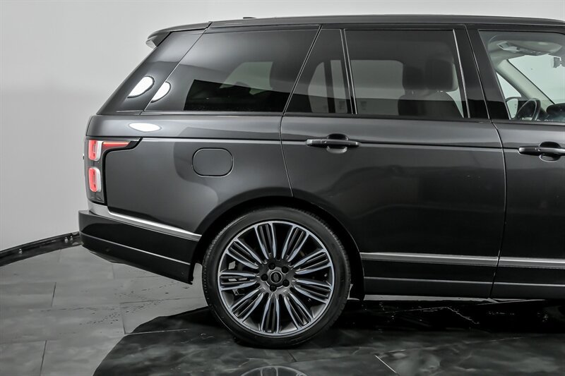 Used 2021 Land Rover Range Rover P525 Westminster Edition AWD/4WD image 11