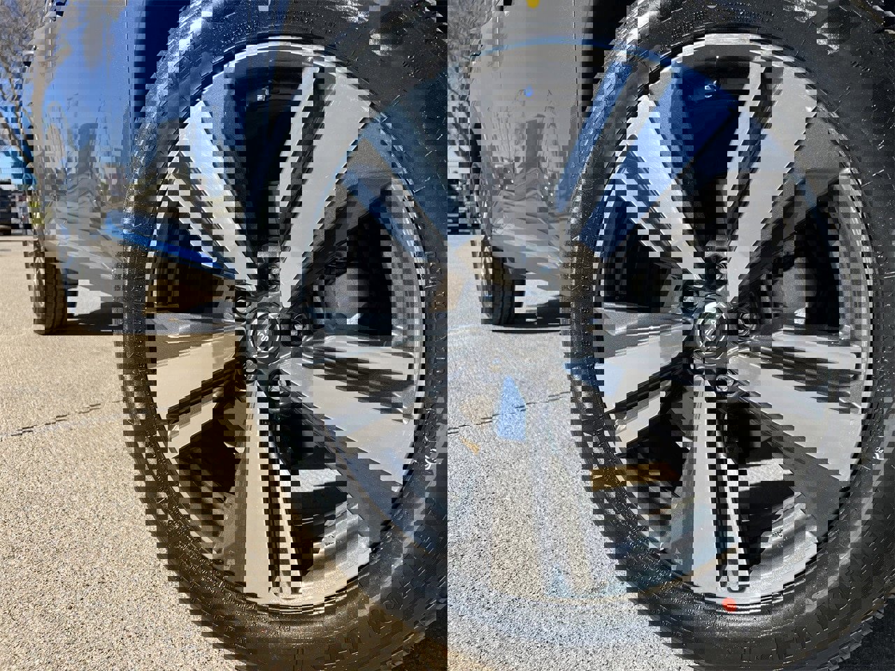 Certified 2023 Nissan Rogue SL w/ SL Premium Package image 8