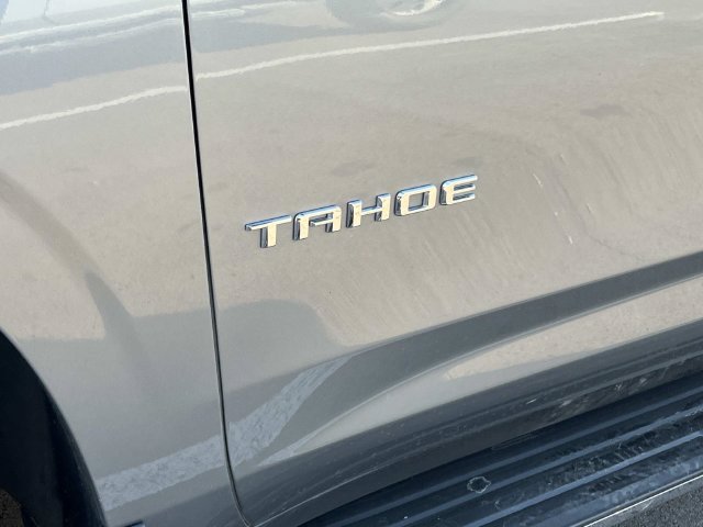 Certified 2024 Chevrolet Tahoe LT w/ Luxury Package AWD/4WD image 10