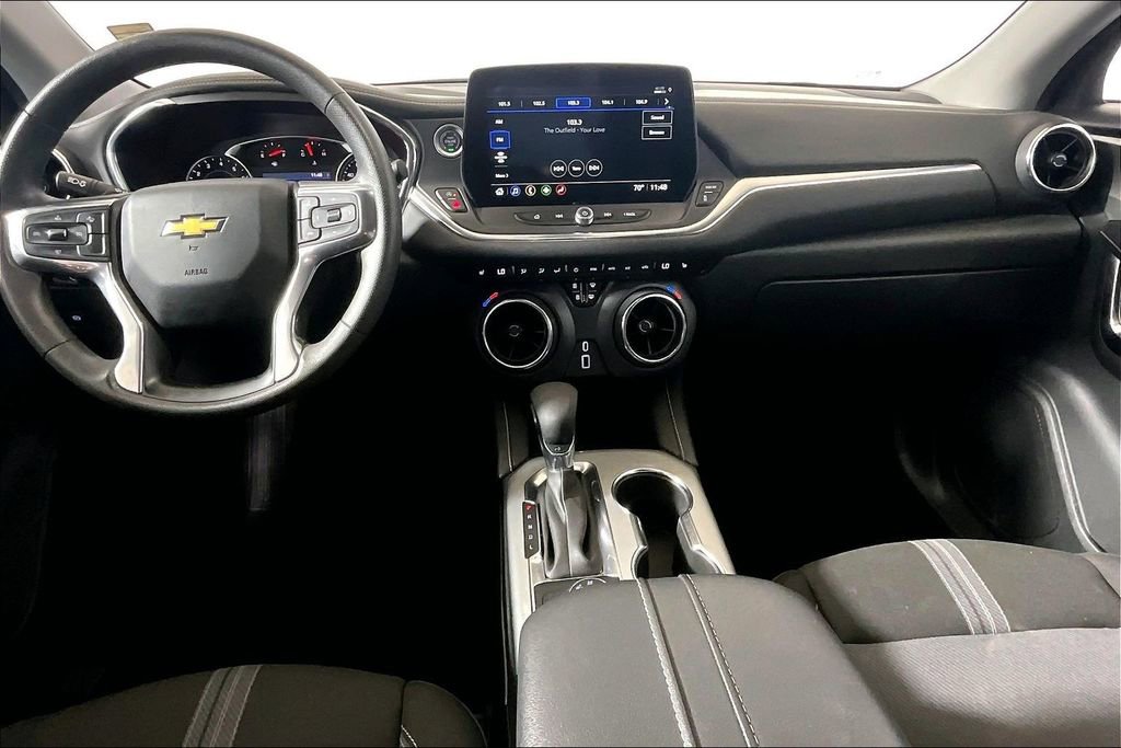 Used 2025 Chevrolet Blazer LT FWD image 11