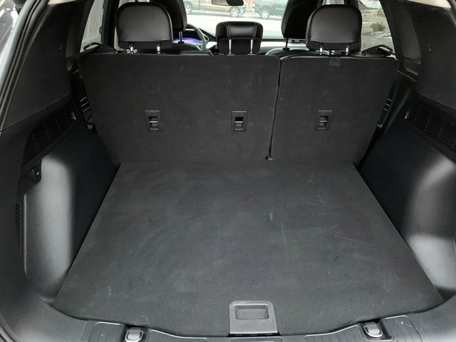 Used 2022 Ford Escape SEL w/ Technology Package image 6