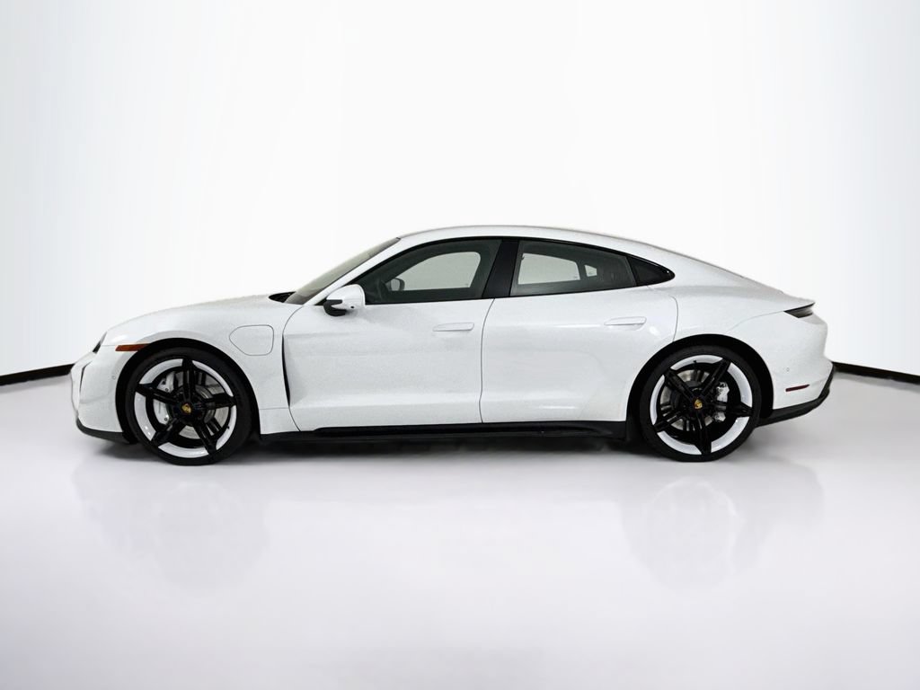 Certified 2022 Porsche Taycan GTS AWD/4WD image 2